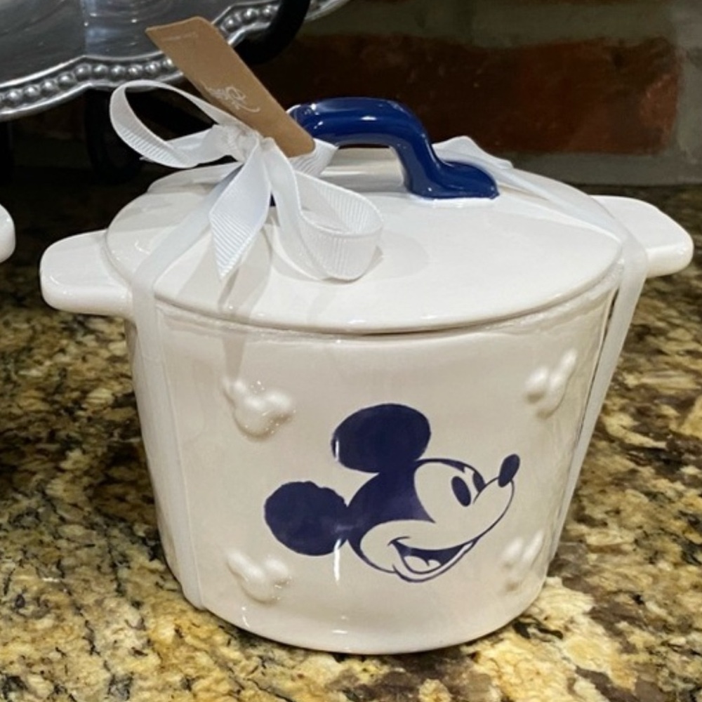 Rae Dunn Disney Mickey Mouse covered mini baking dish Brand new!